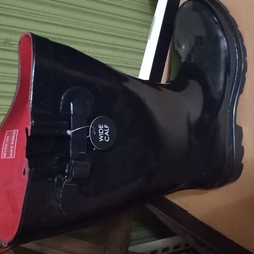 Capelli rubber boots size 10 women black